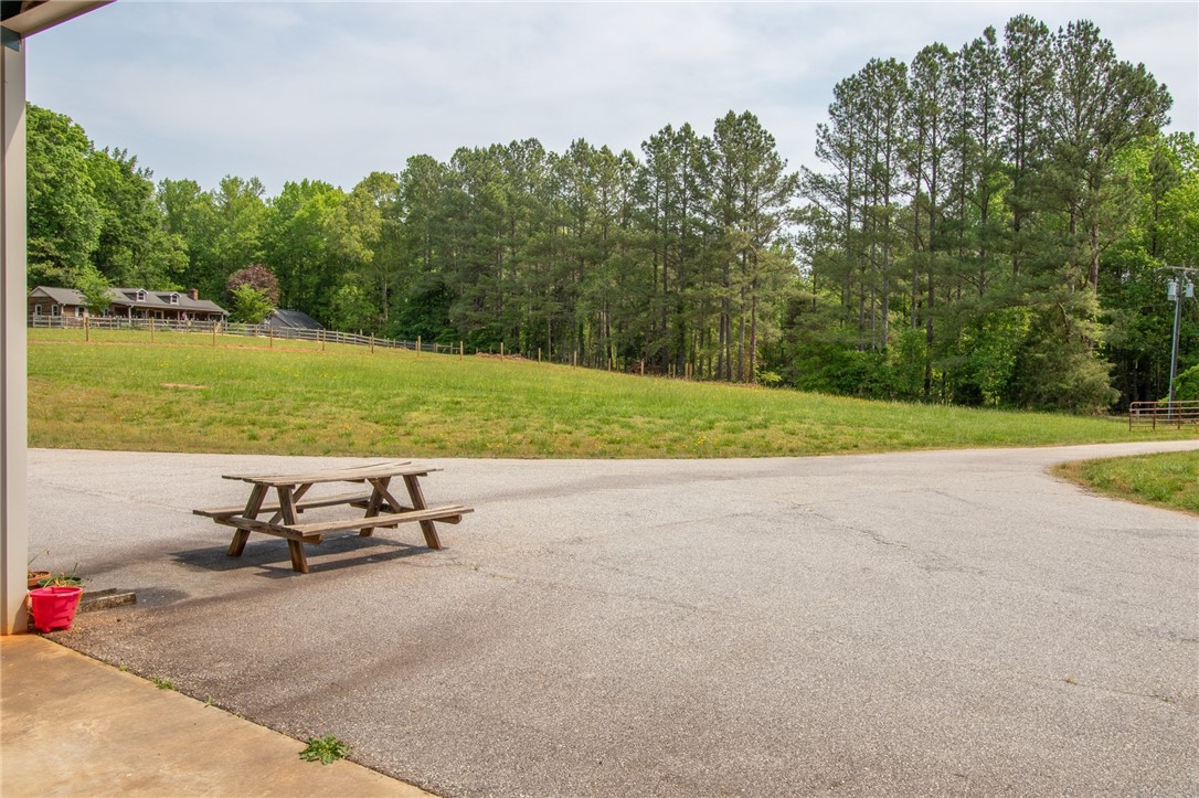 610 Mountain View Road Williamston, SC 29697 - Photo 13 of 49