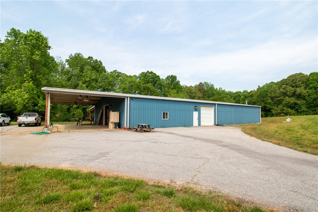 610 Mountain View Road Williamston, SC 29697 - Photo 6 of 49