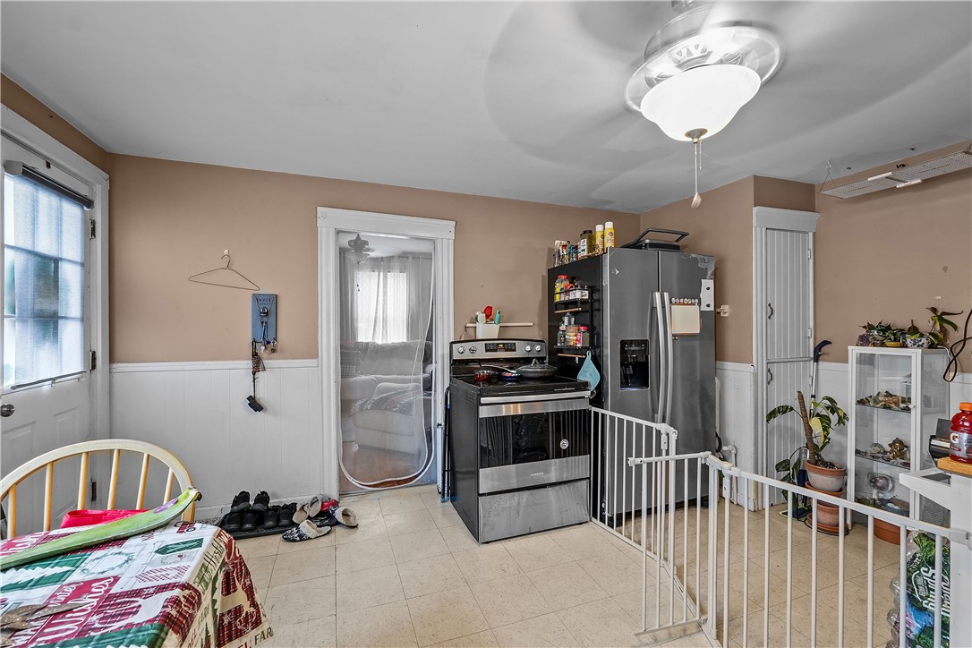 188 Division Street Woonsocket, RI 02895 - Photo 4 of 37