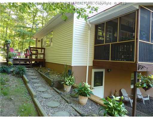 971 Fudges Creek Road Milton, WV 25541 - Photo 1 of 13 Exterior Front.