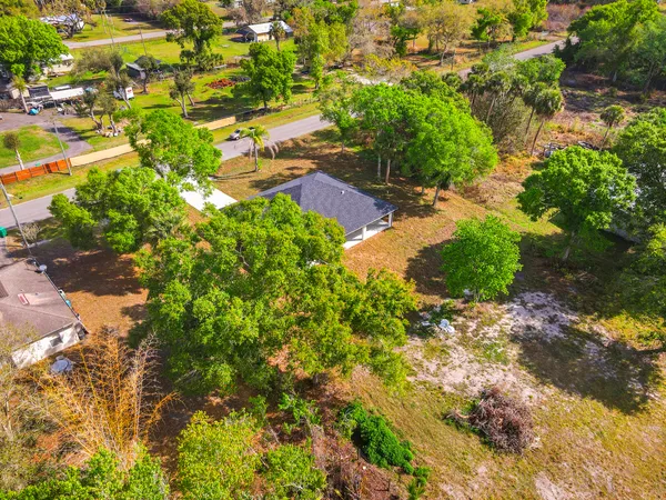 $344,900 | 7542 Northwest 83rd Court, Okeechobee, FL 34972