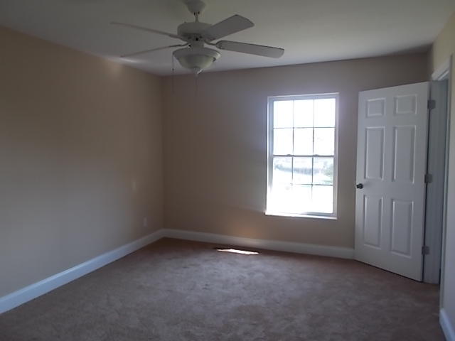 1130 Eloise West Road Greenback, TN 37742 - Photo 11 of 24 DSCN6828