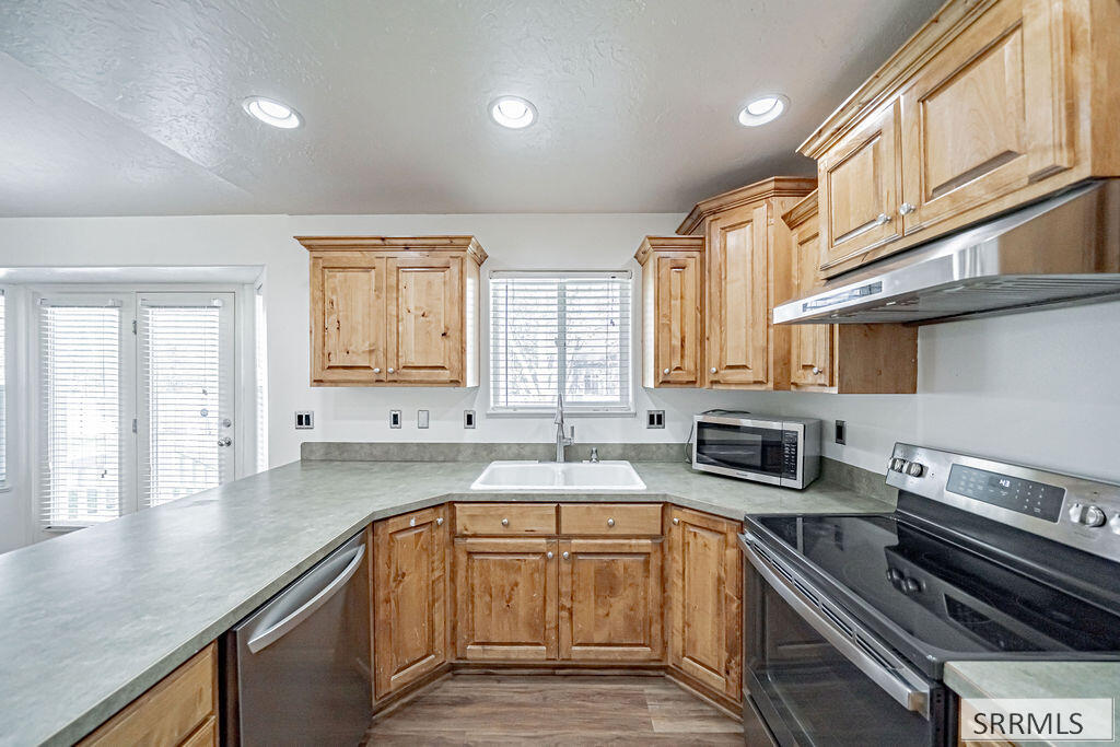 4152 Rulon Circle Ammon, ID 83406 - Photo 18 of 78 Gallery Image 18