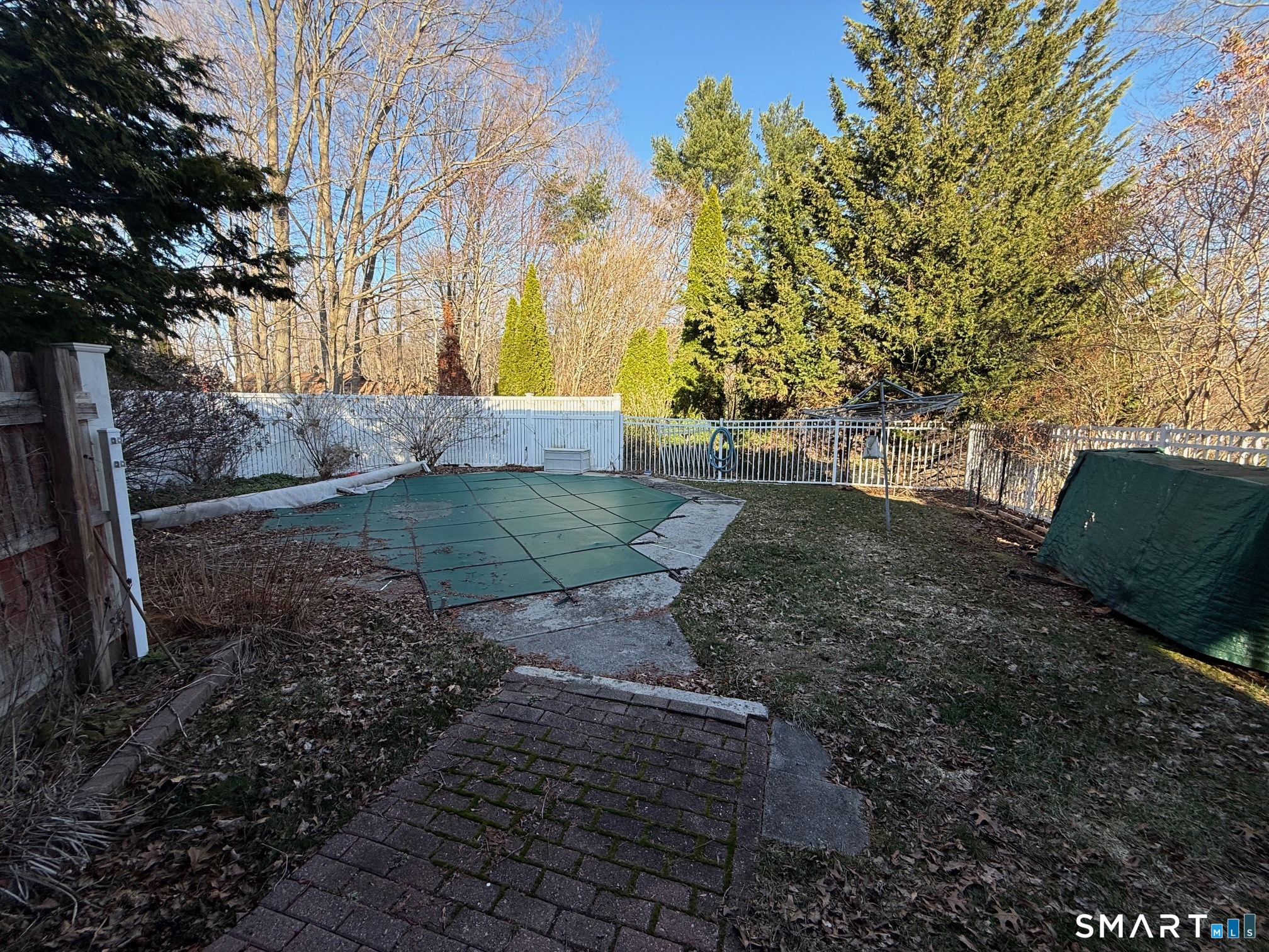 491 Shepard Avenue Hamden, CT 06514 - Photo 17 of 18 a view of backyard with green space