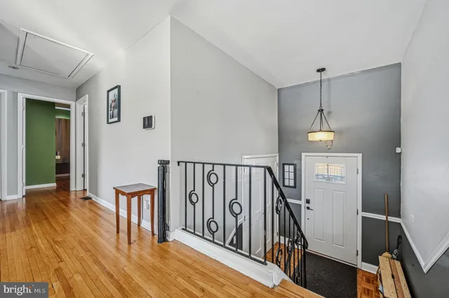 $390,000 | 831 Broadfield Drive, Newark, DE 19713