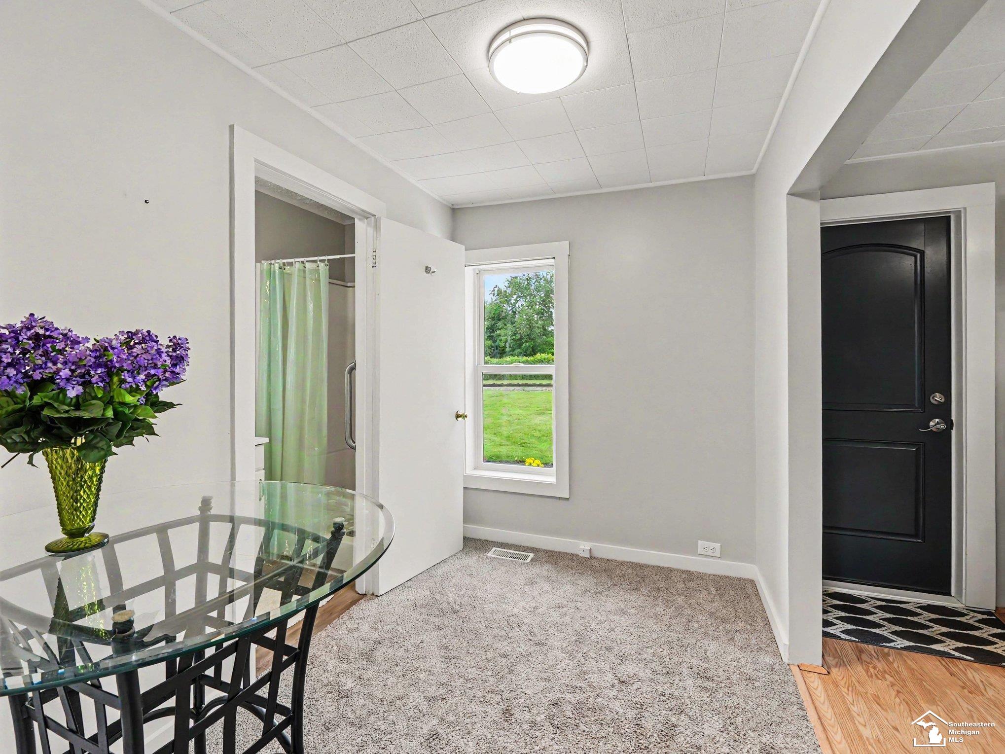 396 Wabash Road Milan, MI 48160 - Photo 11 of 27 50209849-8b780326-49e8-40f6-b213-dc26f2e3827c.JPG