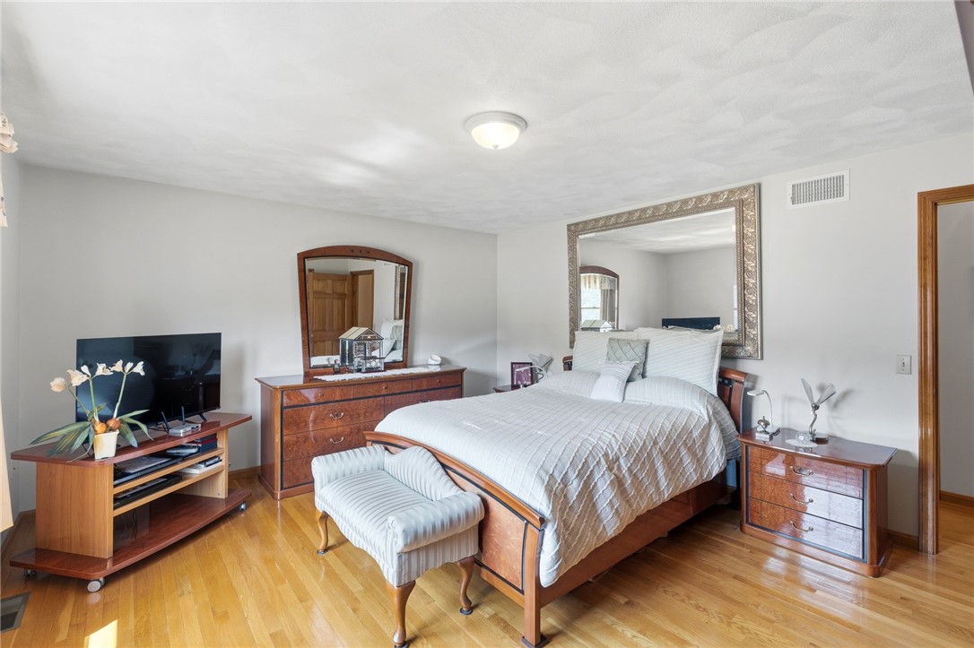 203 Tara Lane Woonsocket, RI 02895 - Photo 20 of 45