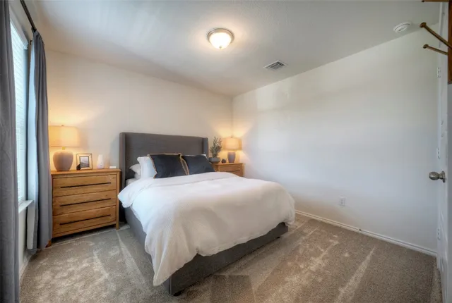 $1,950 | 13216 Nancy Reagan Street, Manor, TX 78653