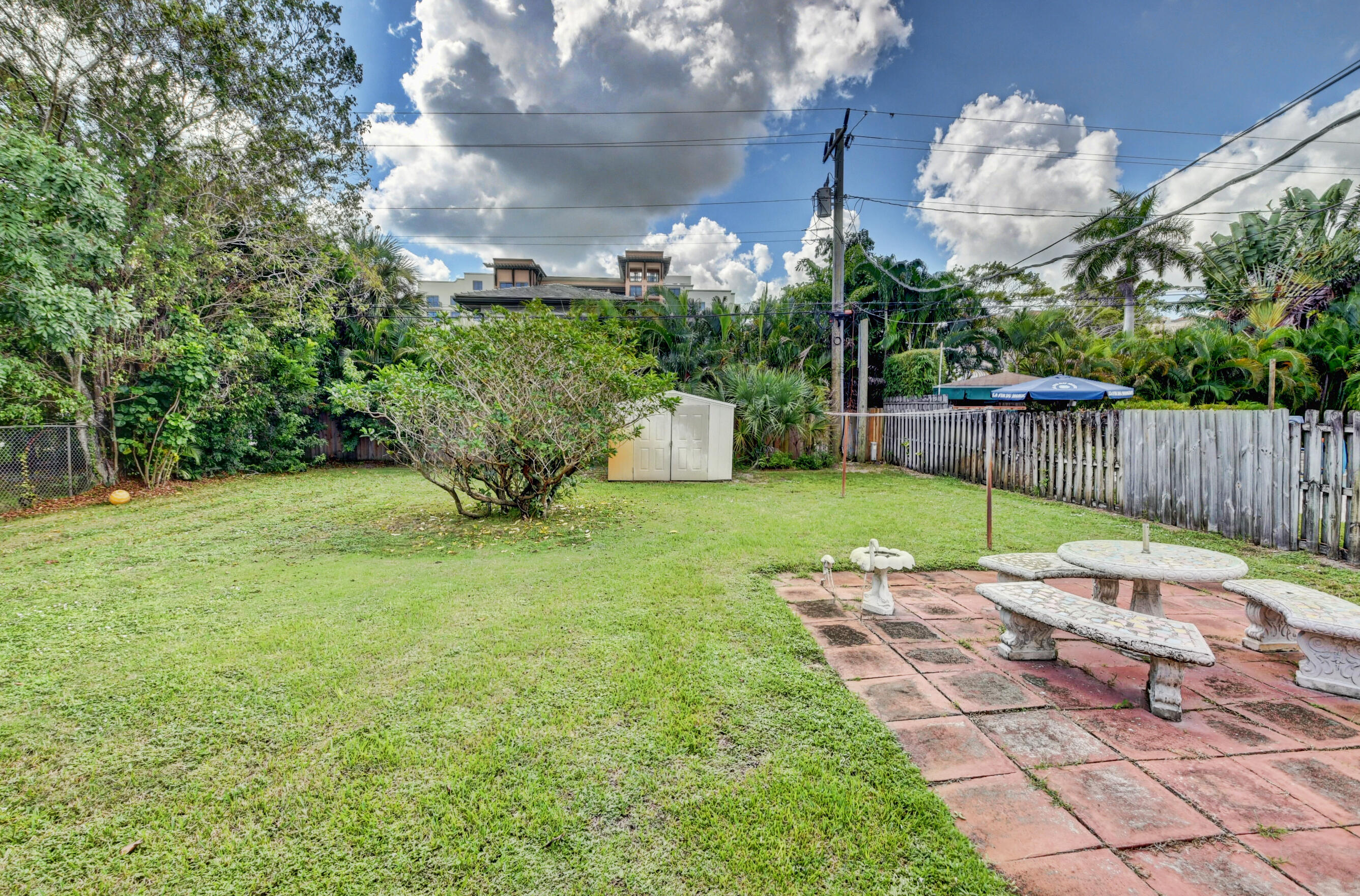 310 Northeast 2nd Street Boca Raton, FL 33432 - Photo 5 of 21 DSC_8804_5_6_7_8