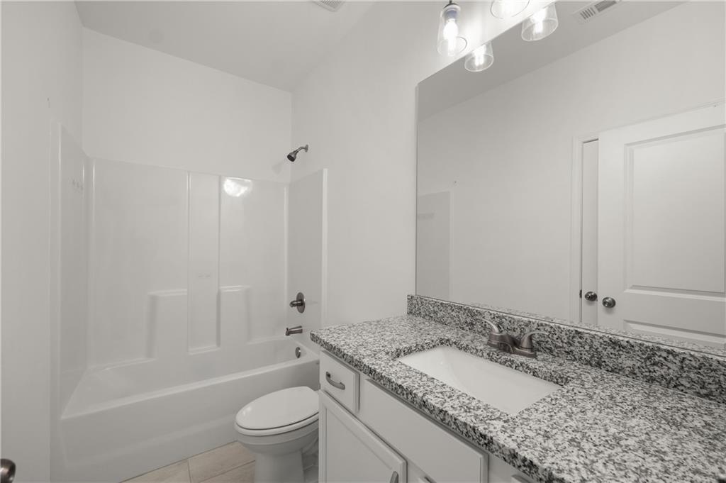 1536 Bluff Valley Circle Gainesville, GA 30504 - Photo 15 of 25