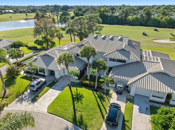 $399,000 | 5662 Southeast Foxcross Place, Stuart, FL 34997