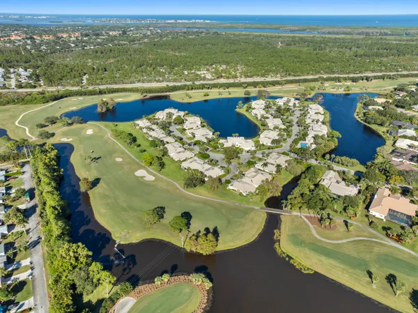 $399,000 | 5662 Southeast Foxcross Place, Stuart, FL 34997