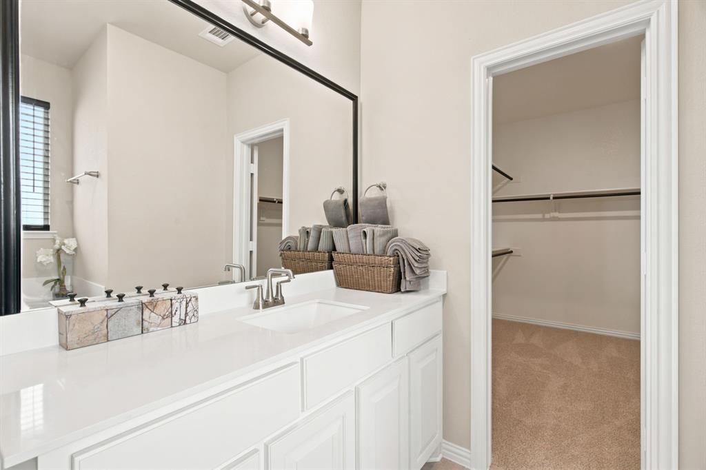 1128 Trinity Drive Springtown, TX 76082 - Photo 23 of 40