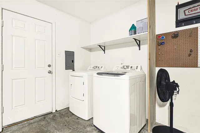 $249,900 | 7610 Smiling Woods Lane, Houston, TX 77086