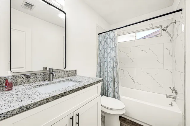 $249,900 | 7610 Smiling Woods Lane, Houston, TX 77086