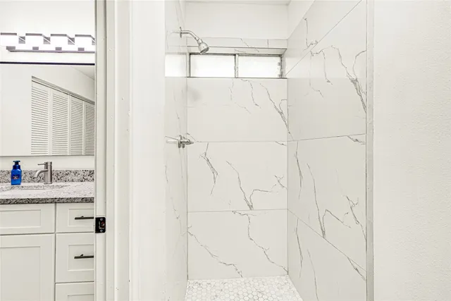 $249,900 | 7610 Smiling Woods Lane, Houston, TX 77086