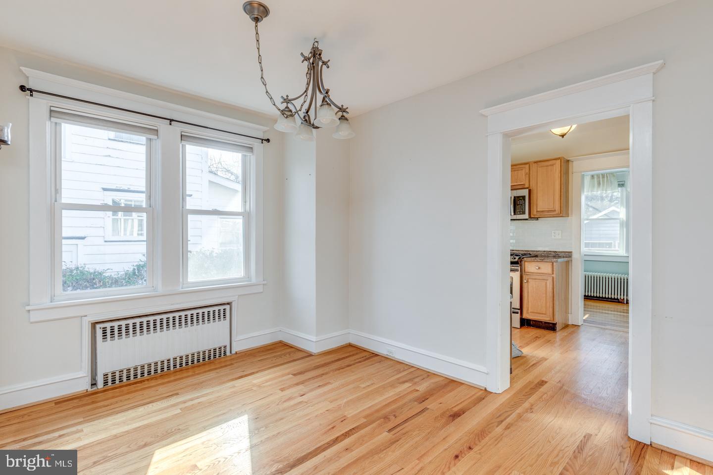 227 Center Avenue Delanco, NJ 08075 - Photo 7 of 29