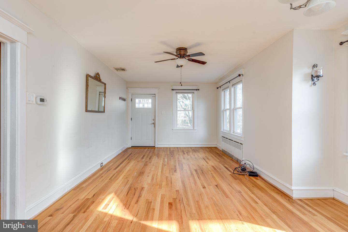 227 Center Avenue Delanco, NJ 08075 - Photo 8 of 29