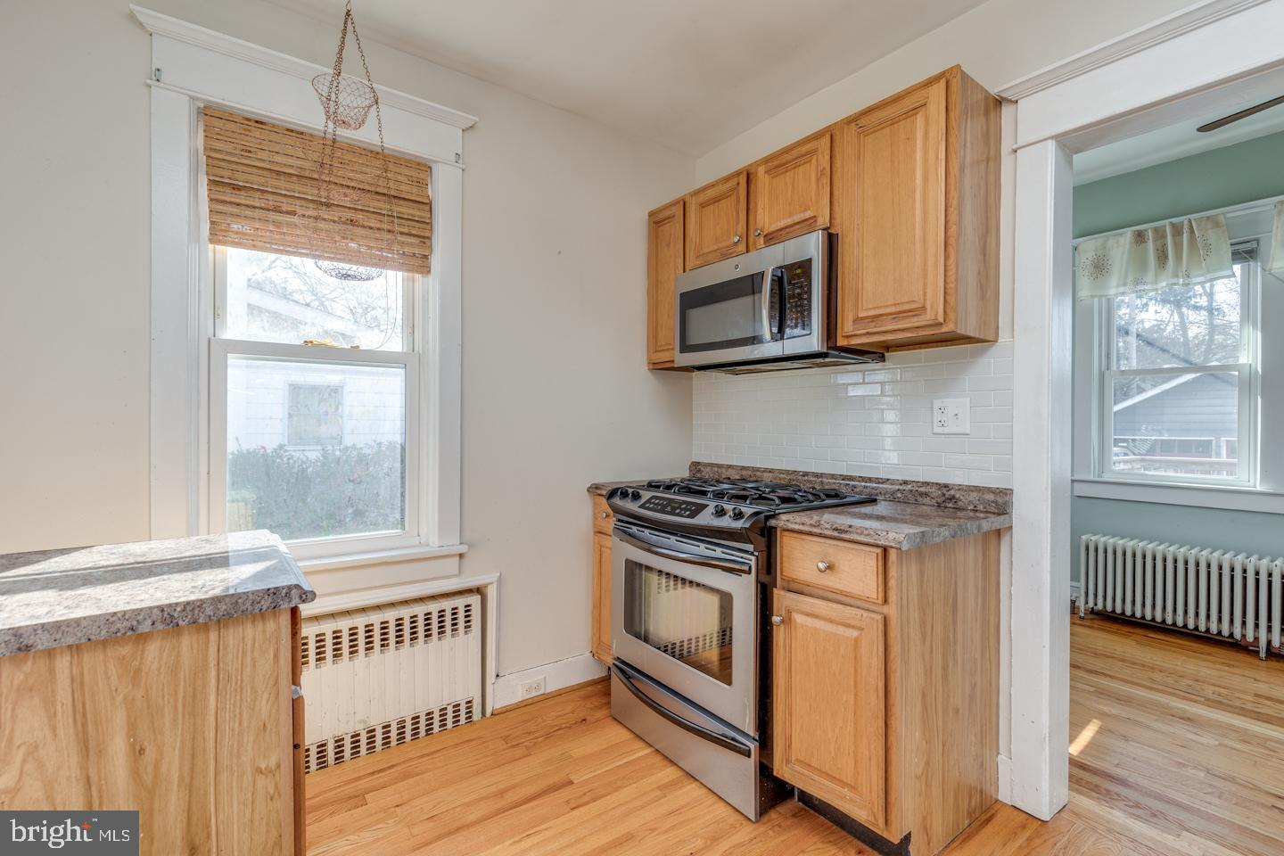 227 Center Avenue Delanco, NJ 08075 - Photo 9 of 29