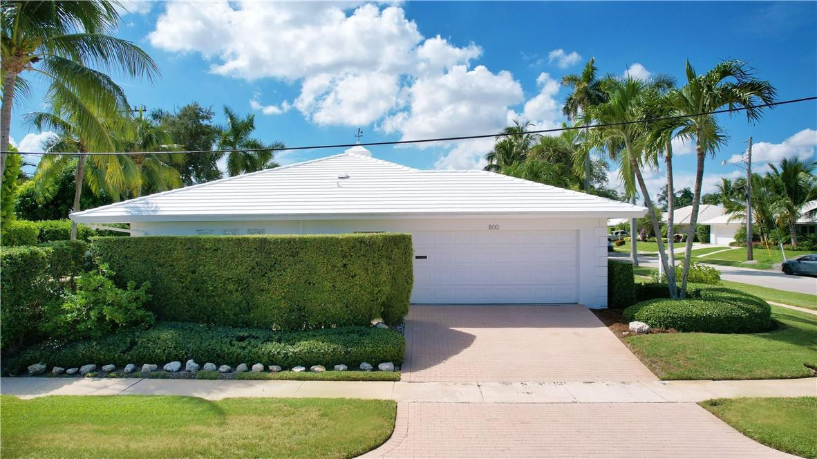 800 Hickory Terrace Boca Raton, FL 33486 - Photo 5 of 36 Photo 5