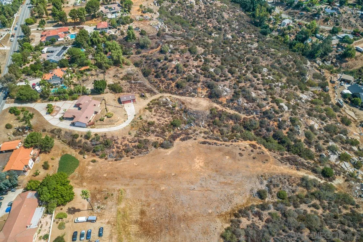 10099 El Capitan Real Road El Cajon, CA 92021 - Photo 41 of 41 view of outdoor space and yard