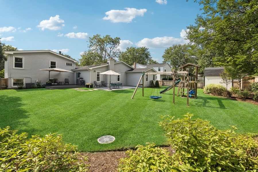 4031 Roslyn Road Downers Grove, IL 60515 - Photo 25 of 31