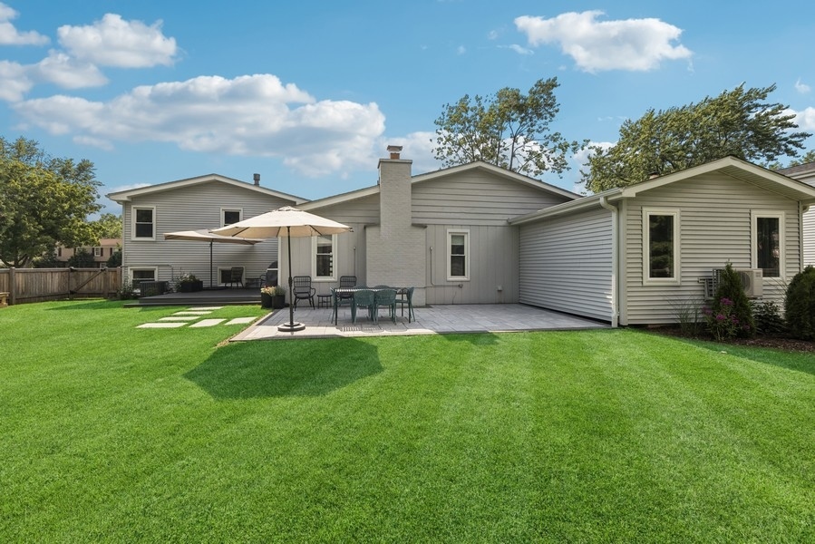 4031 Roslyn Road Downers Grove, IL 60515 - Photo 26 of 31