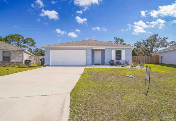 $2,200 | 8739 Schooner Lane, Pensacola, FL 32507