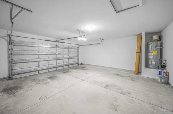$2,200 | 8739 Schooner Lane, Pensacola, FL 32507