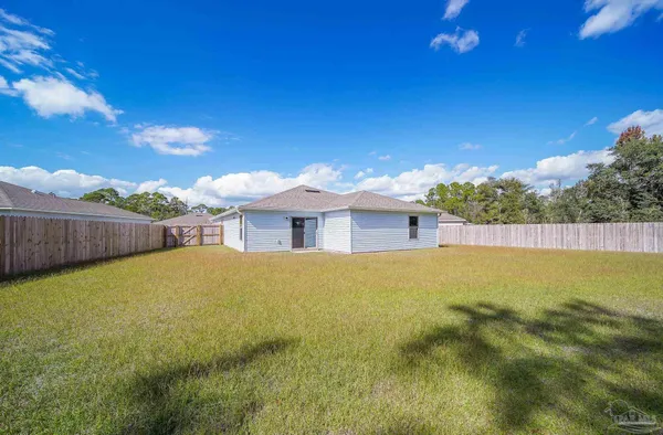 $2,200 | 8739 Schooner Lane, Pensacola, FL 32507