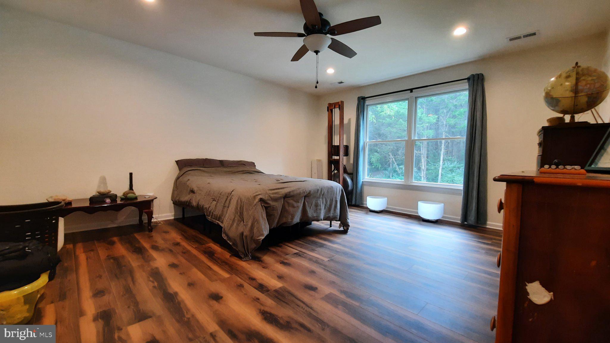 1272 Battlefield Road Strasburg, VA 22657 - Photo 20 of 49 Bedroom 2