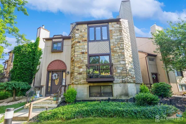 $3,650 | 217 Silver Lane, Old Bridge, NJ 08857