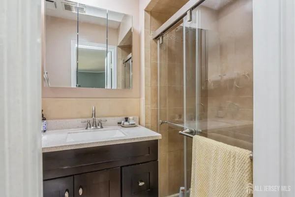 $3,650 | 217 Silver Lane, Old Bridge, NJ 08857