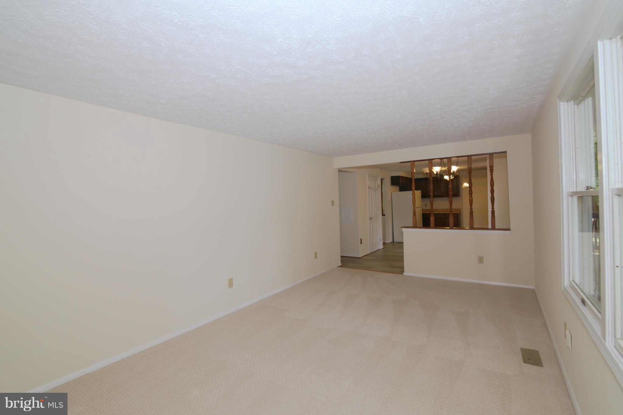8452 Rushing Creek Court Springfield, VA 22153 - Photo 12 of 30 Family Room