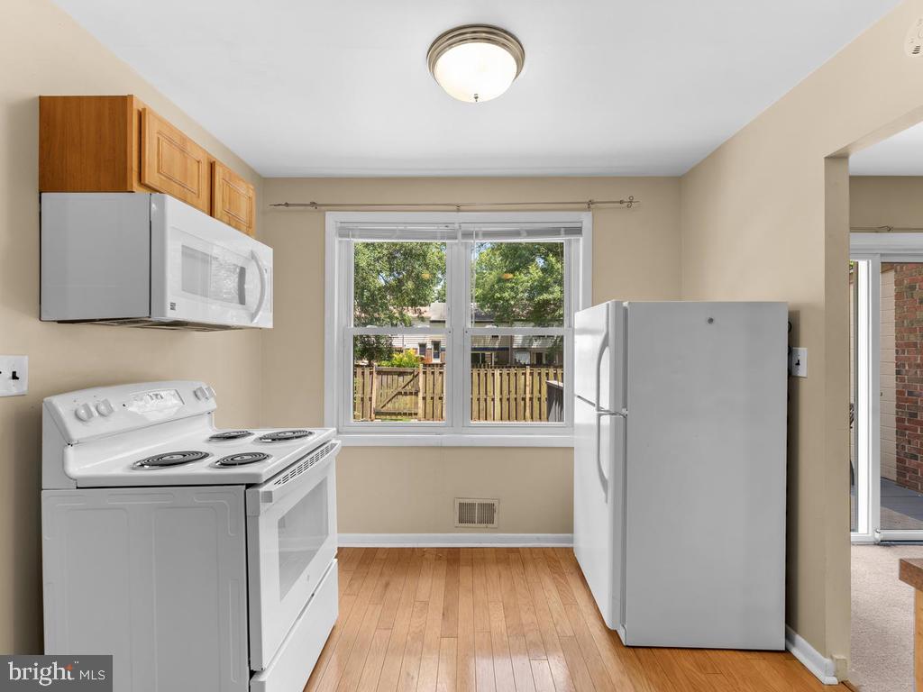5023 Berwyn Road College Park, MD 20740 - Photo 17 of 46