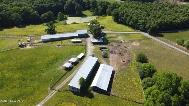 $2,525,000 | 455 Hogan Farm Road, Seagrove, NC 27341