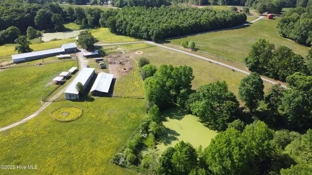 $2,525,000 | 455 Hogan Farm Road, Seagrove, NC 27341