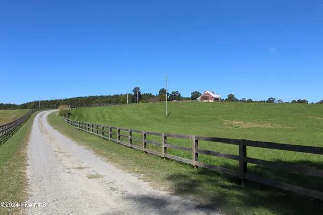 $2,525,000 | 455 Hogan Farm Road, Seagrove, NC 27341
