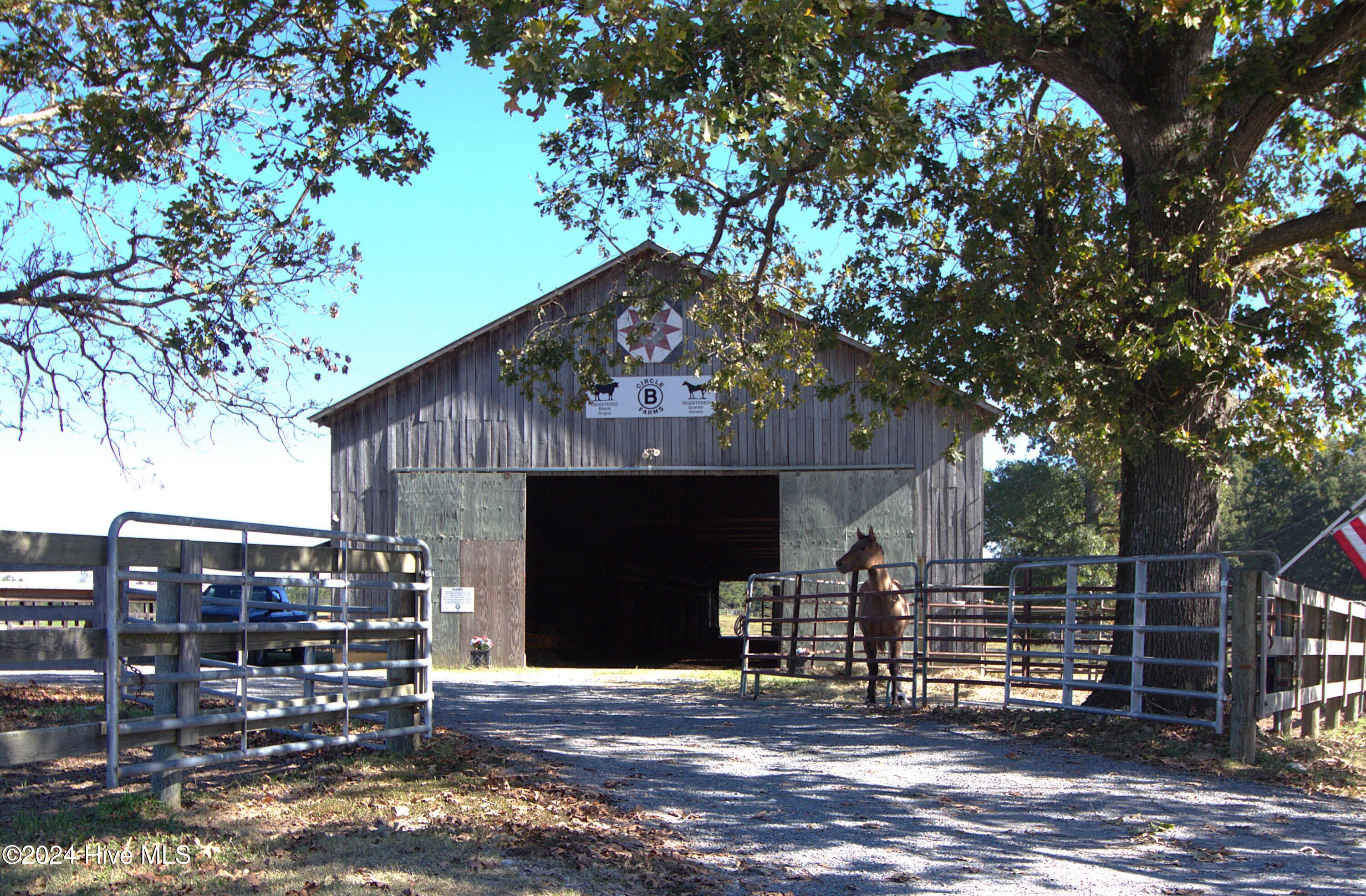 455 Hogan Farm Road Seagrove, NC 27341 - Photo 37 of 87 Barn Front