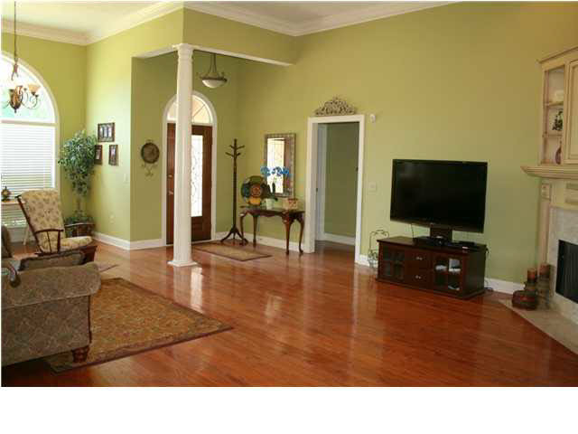 116 Woodsong Way Terry, MS 39170 - Photo 3 of 21 lovely hardwood floors/open plan