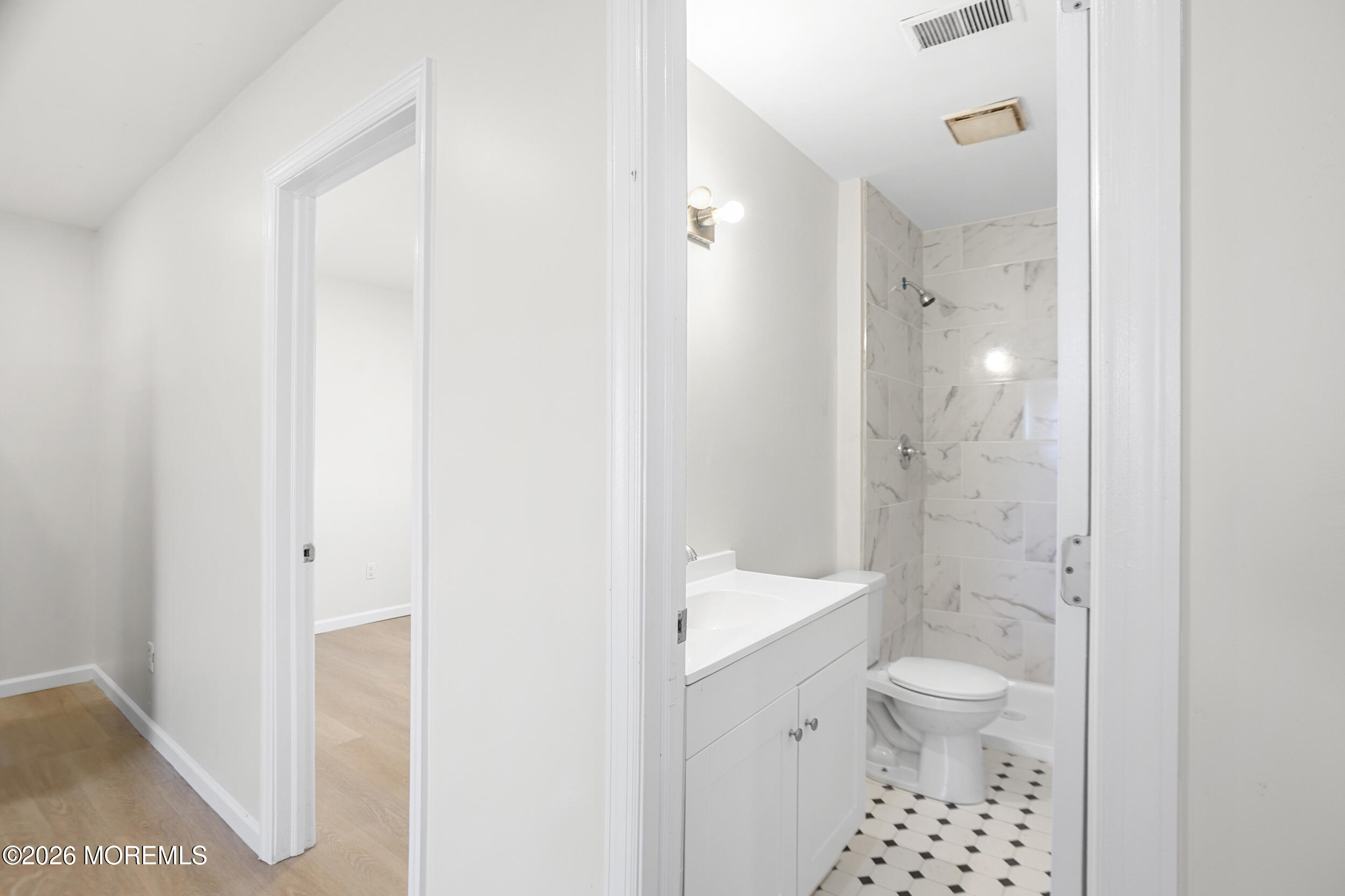 546 George Road Toms River, NJ 08753 - Photo 10 of 13 33_hl7a5425
