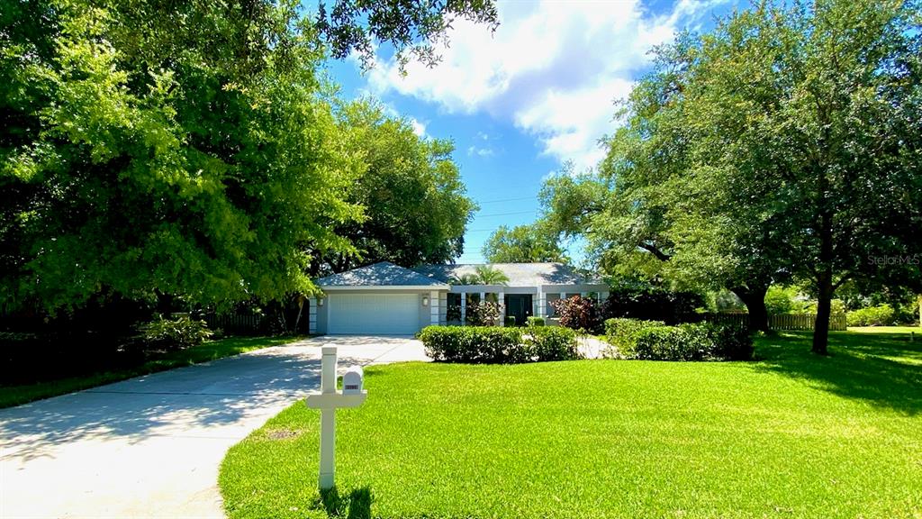 3795 Countryside Road Sarasota, FL 34233 - Photo 1 of 1 Gallery Image 1