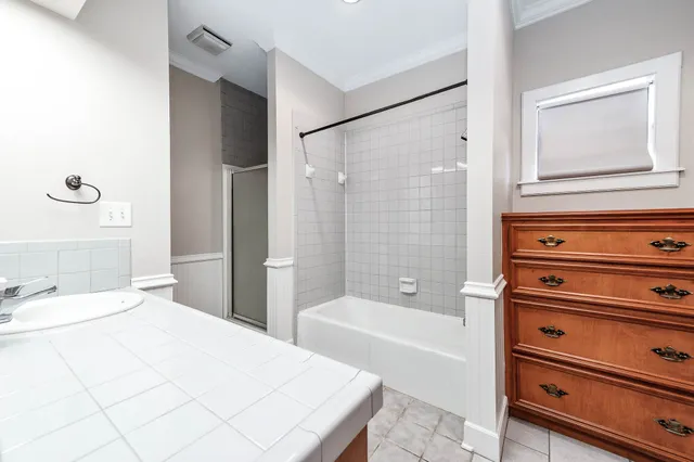 $2,700 | 2245 North Austin Avenue, Pearland, TX 77581