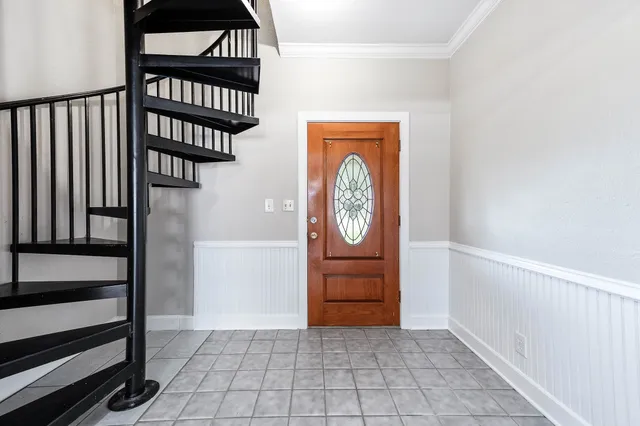 $2,700 | 2245 North Austin Avenue, Pearland, TX 77581