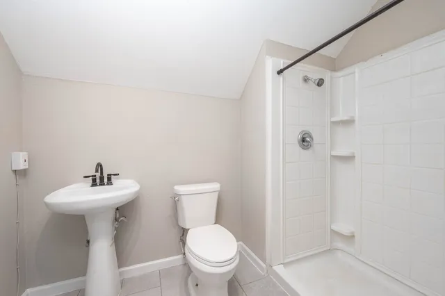 $2,700 | 2245 North Austin Avenue, Pearland, TX 77581