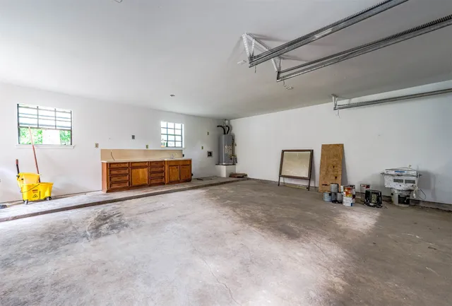 $2,700 | 2245 North Austin Avenue, Pearland, TX 77581