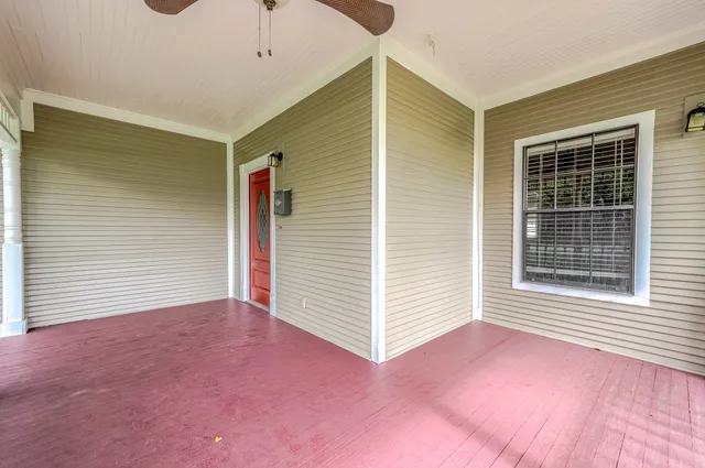 $2,700 | 2245 North Austin Avenue, Pearland, TX 77581