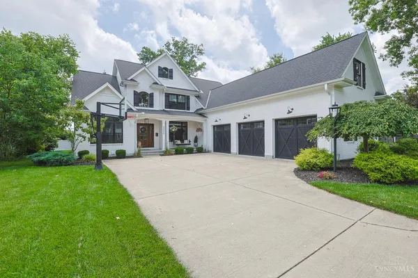 $1,400,000 | 9856 Tollgate Lane, Montgomery, OH 45242