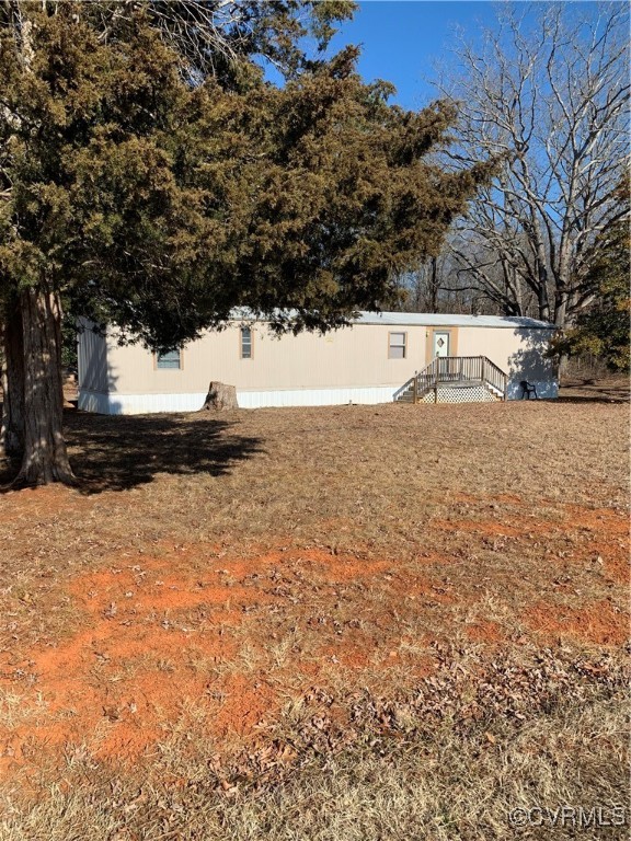 601 Prospect Road Prospect, VA 23960 - Photo 10 of 14 View of yard and rental property