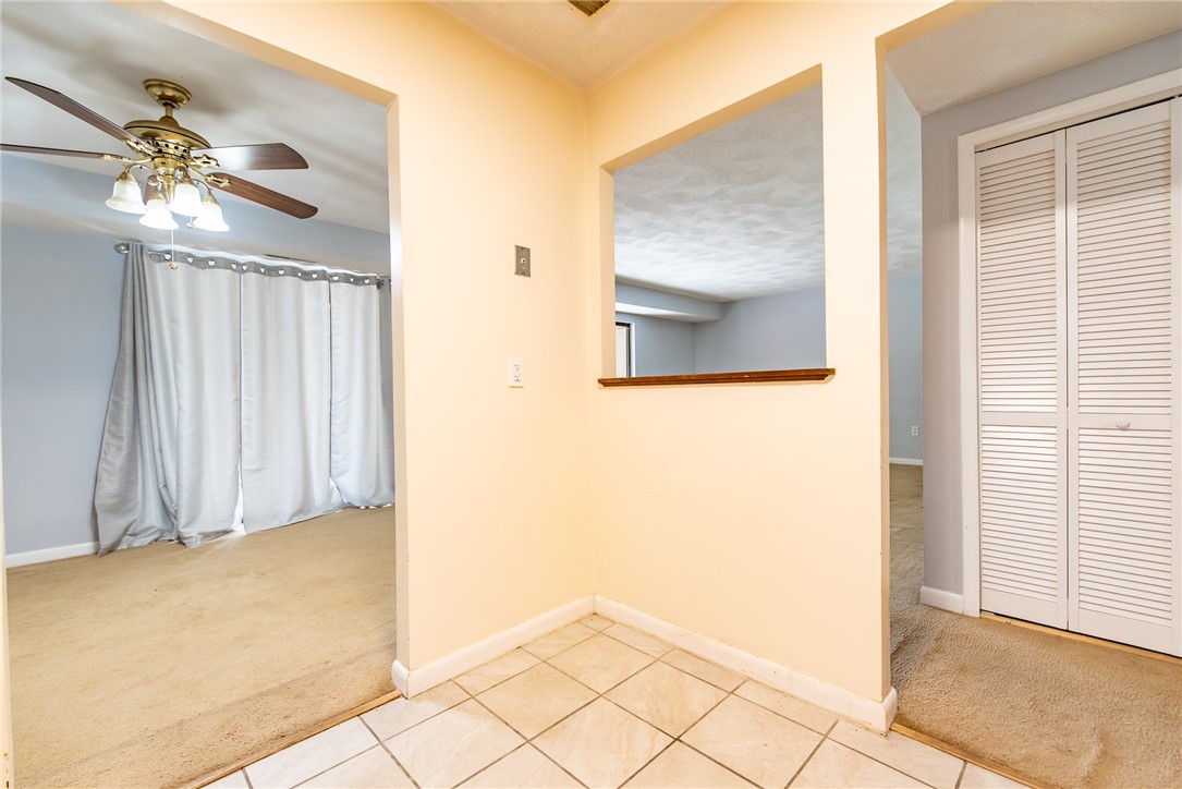 196 Old River Road, Unit 3B EAST Lincoln, RI 02865 - Photo 16 of 28